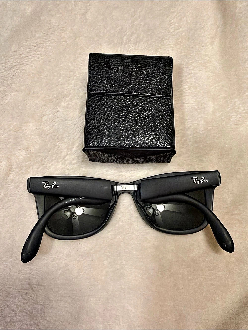 Ray-Ban RB4105 Folding Wayfarer Black Sunglasses
